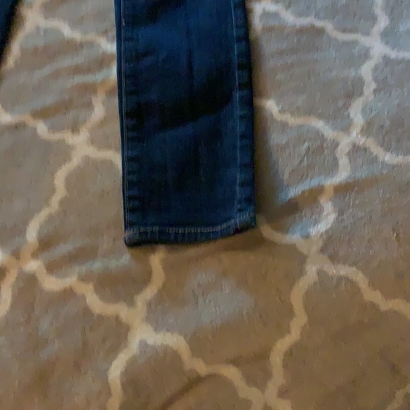 American eagles jeans stretch size 4 EUC - Picture 4 of 7